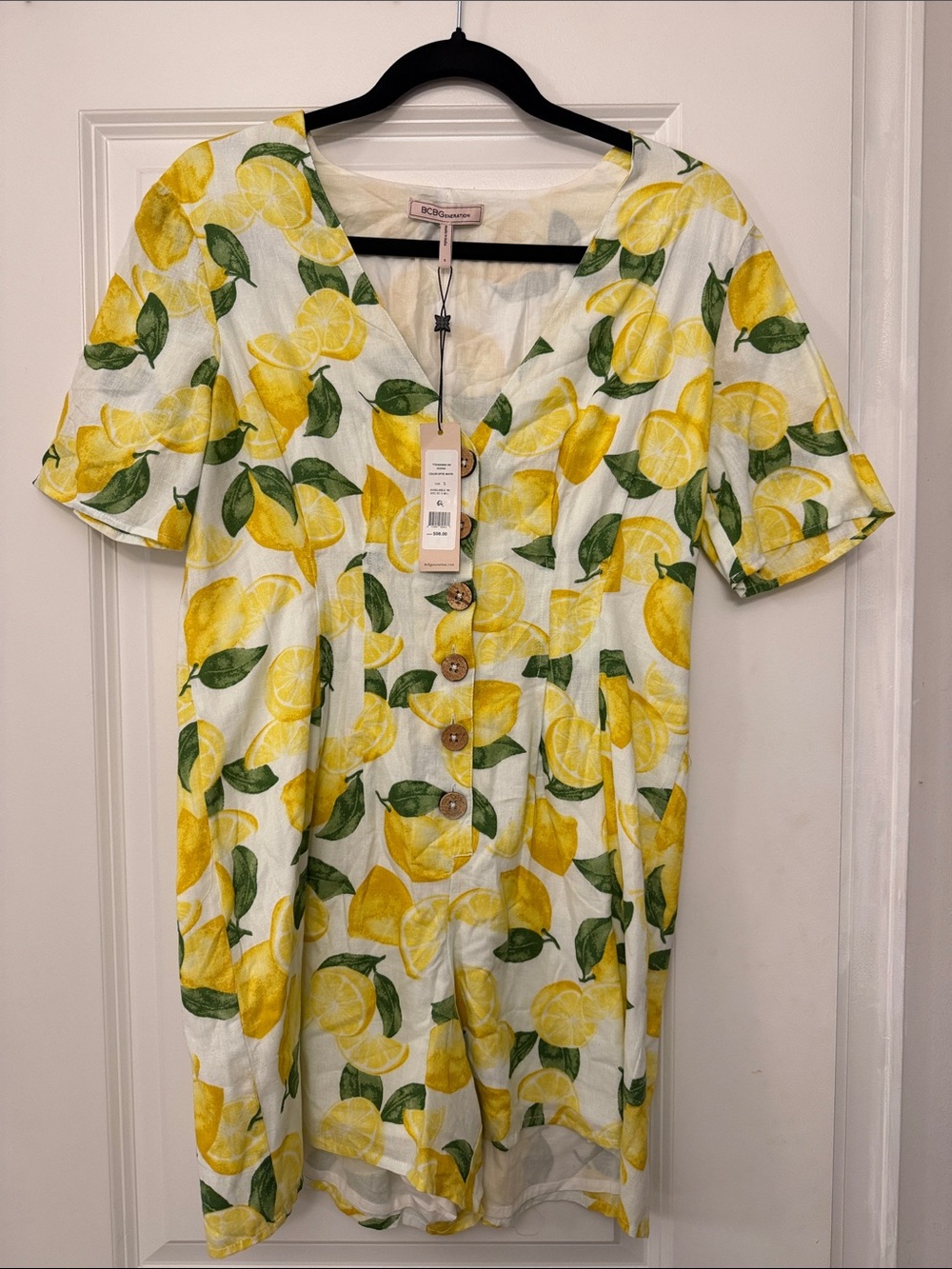 BCBGeneration White Lemon Print Short Sleeve Romper